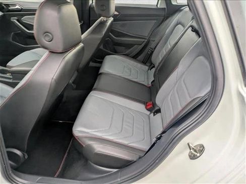Used 2025 Volkswagen Jetta GLI Autobahn FWD image 15
