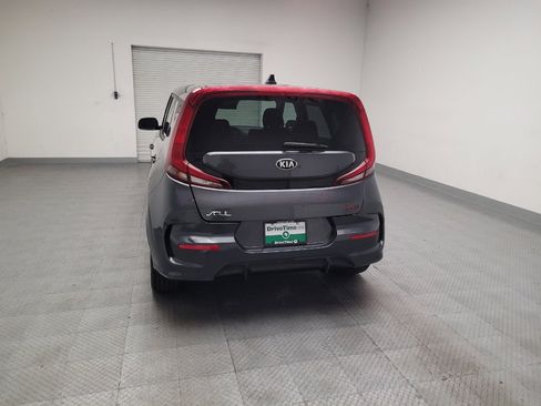 Used 2021 Kia Soul GT-Line FWD image 6