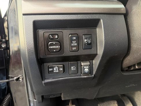 Used 2020 Toyota Tundra SR5 image 13