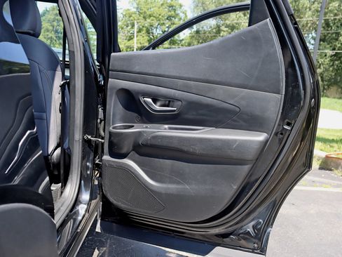 Used 2024 Hyundai Santa Cruz SE AWD/4WD image 32