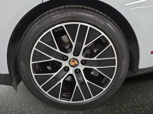 Certified 2022 Porsche Taycan RWD image 27