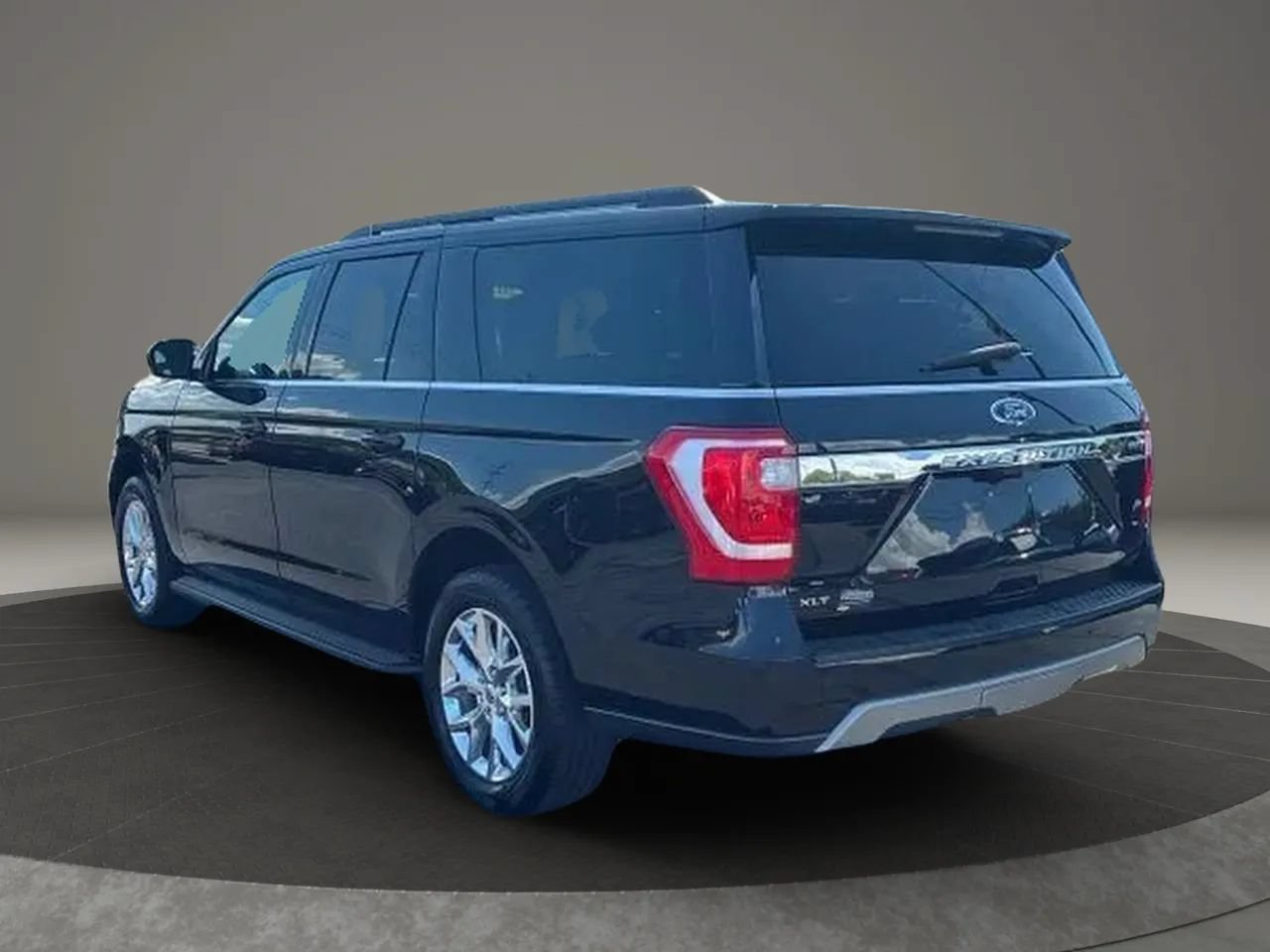 Used 2020 Ford Expedition Max XLT AWD/4WD image 8