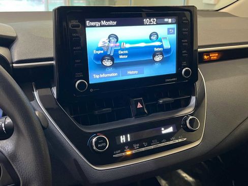 Certified 2022 Toyota Corolla LE image 24