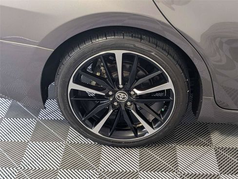 Certified 2020 Toyota Camry XSE FWD image 10