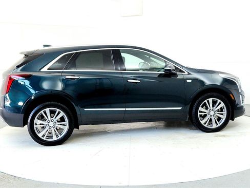 Used 2024 Cadillac XT5 Premium Luxury w/ Technology Package image 6