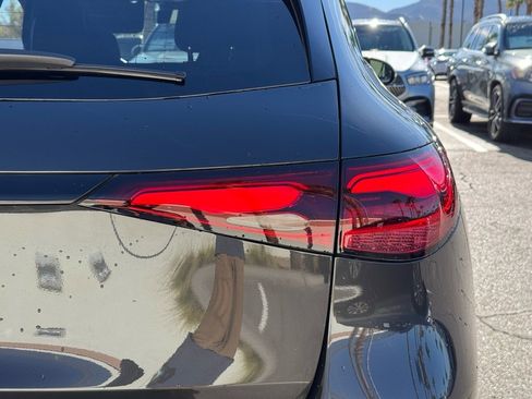 Certified 2025 Mercedes-Benz GLC 300 image 22