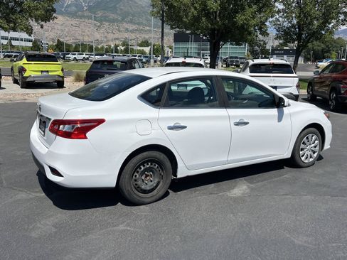Used 2018 Nissan Sentra S FWD image 7