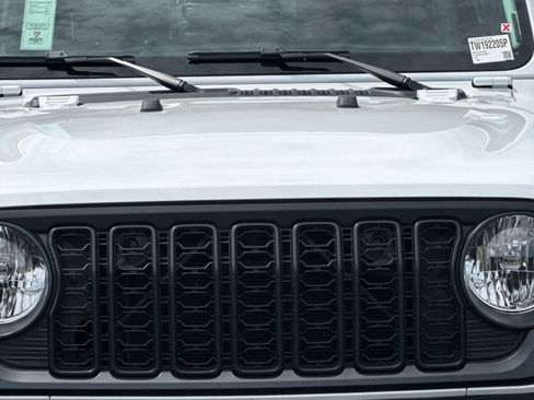 Used 2026 Jeep Wrangler Unlimited Sport AWD/4WD image 38
