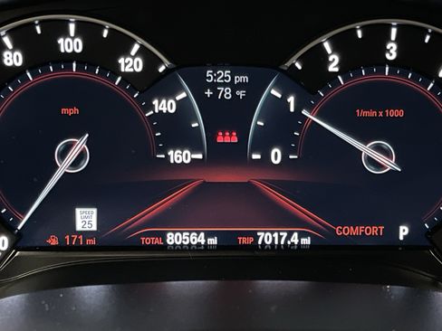 Used 2019 BMW 540i xDrive w/ M Sport Package AWD/4WD image 21