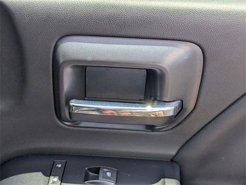 Used 2018 GMC Sierra 1500 SLE image 35