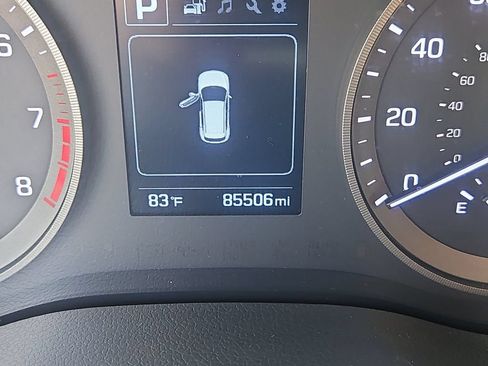 Used 2018 Hyundai Tucson SE AWD/4WD image 13