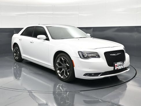 Used 2015 Chrysler 300 S w/ 300S Premium Group RWD image 1