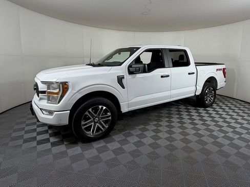 Used 2022 Ford F150 XL w/ STX Appearance Package image 2