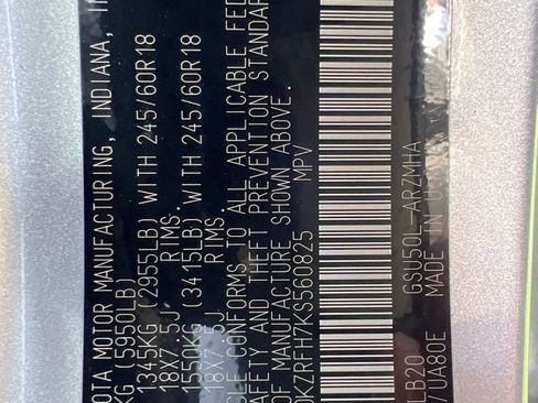 Used 2019 Toyota Highlander XLE image 26