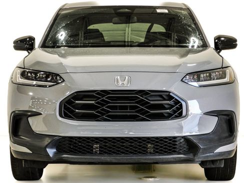 Used 2025 Honda HR-V Sport image 2