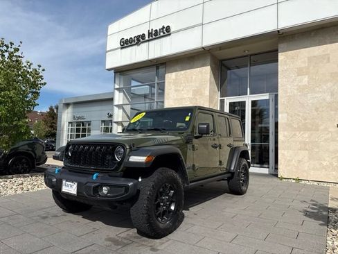 Used 2024 Jeep Wrangler Unlimited AWD/4WD image 8