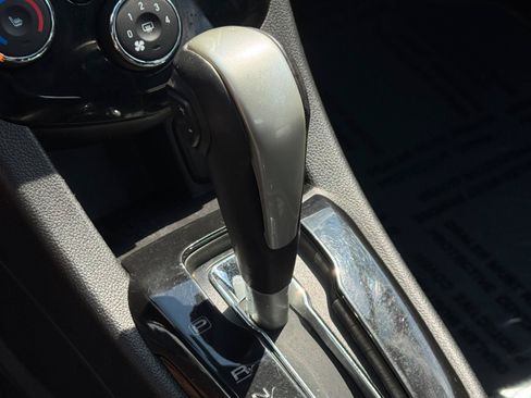 Used 2017 Chevrolet Sonic Premier FWD image 18