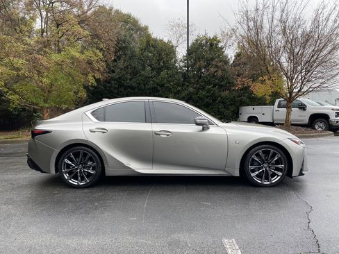 Used 2023 Lexus IS 350 F Sport image 10