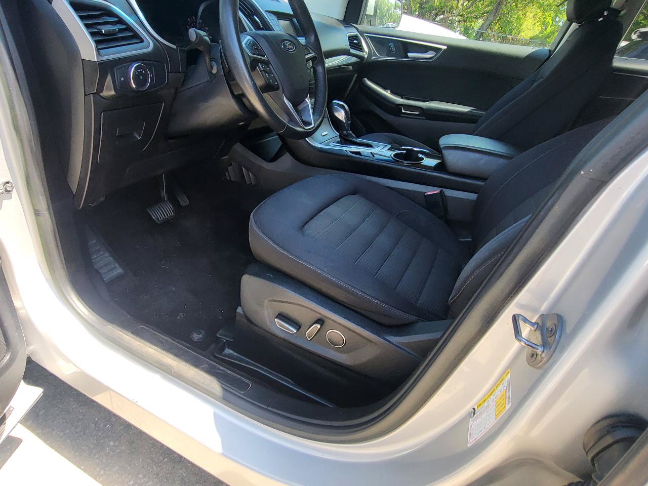 Used 2017 Ford Edge SEL AWD/4WD image 31