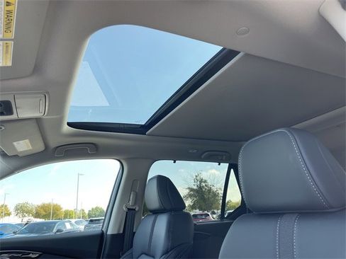 New 2025 Honda Pilot Touring image 23