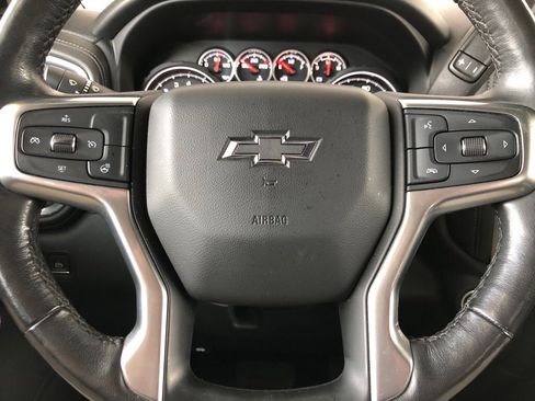 Used 2020 Chevrolet Silverado 1500 LT Trail Boss w/ Convenience Package image 10