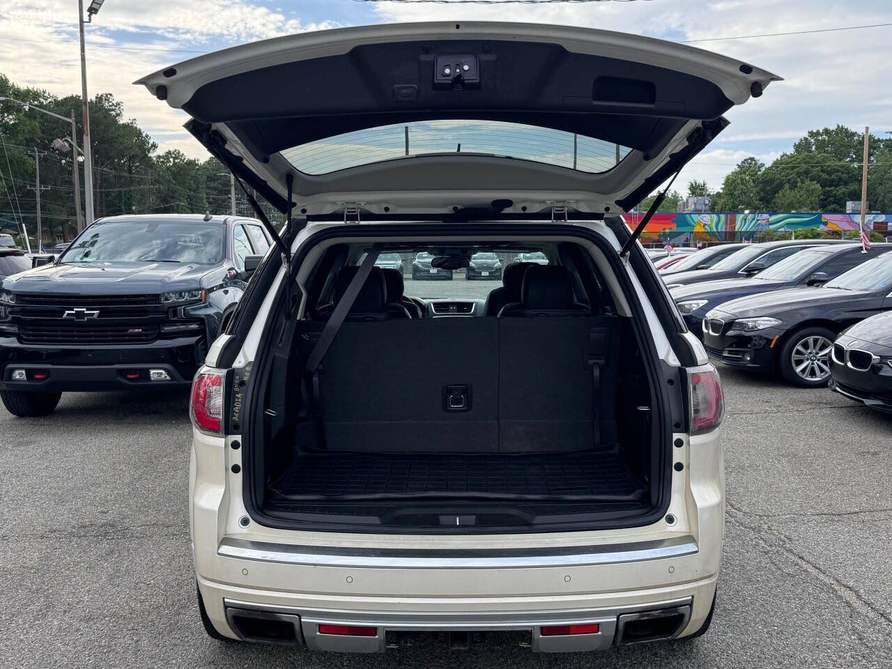 Used 2014 GMC Acadia Denali AWD/4WD image 19