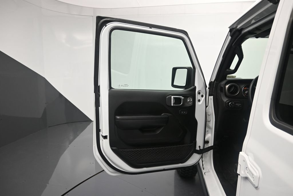 Used 2021 Jeep Wrangler Unlimited Sport AWD/4WD image 10