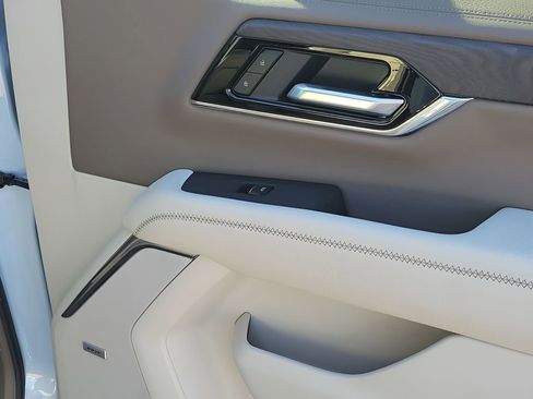 New 2026 GMC Yukon XL Denali image 50