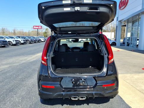 Used 2021 Kia Soul Turbo FWD image 6