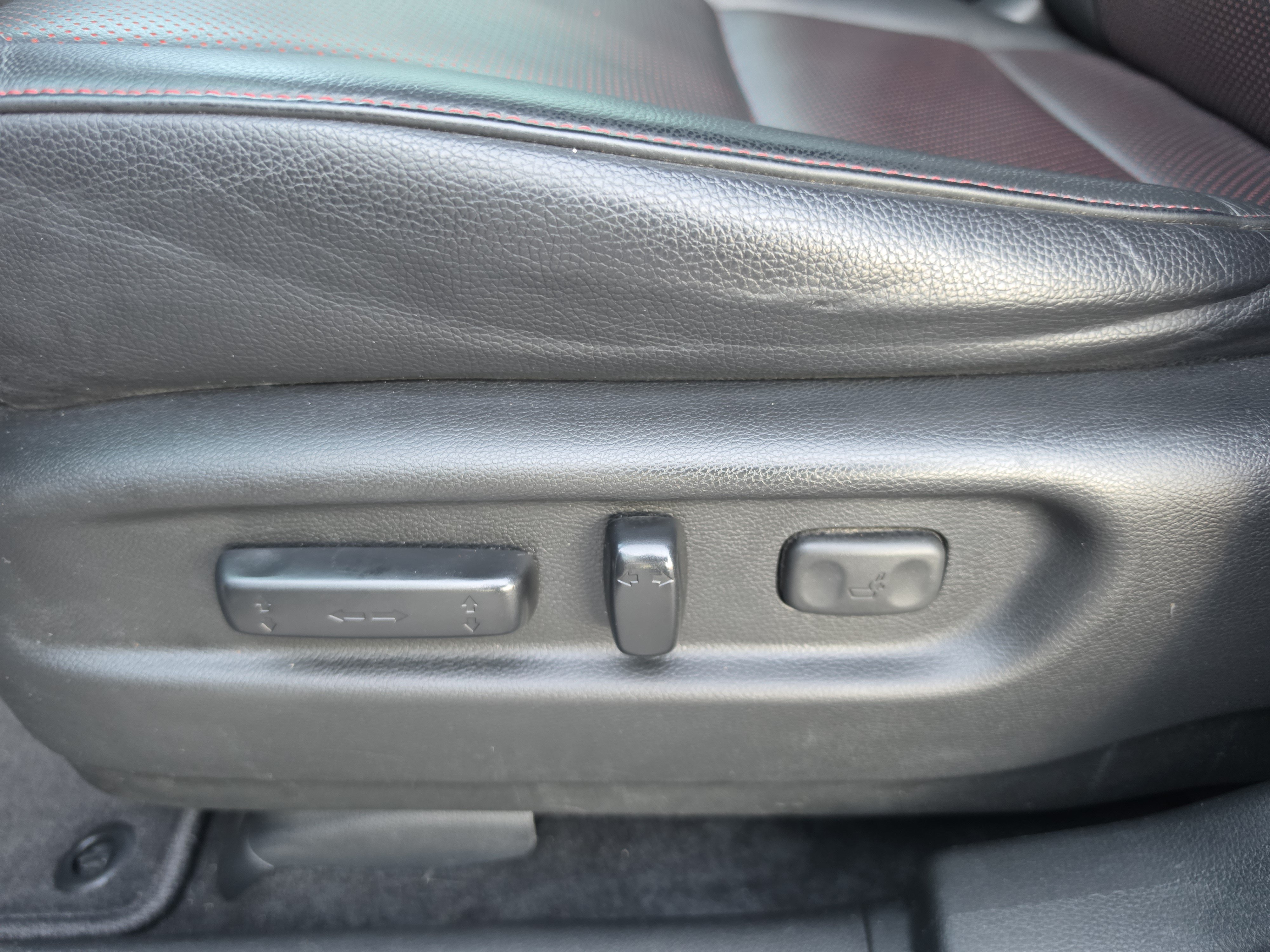 Used 2022 Honda Ridgeline Black Edition image 9
