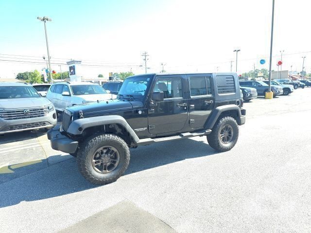 Used 2013 Jeep Wrangler Unlimited Sport w/ Trailer Tow Group AWD/4WD image 7