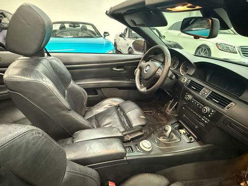 Used 2008 BMW M3 Convertible w/ Technology Pkg image 19