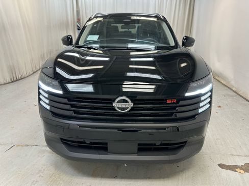 New 2025 Nissan Kicks SR image 6