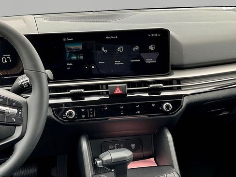 New 2026 Kia Sportage LX FWD image 11
