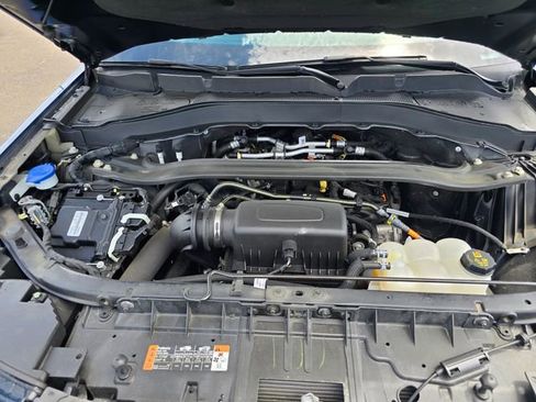 Used 2023 Ford Explorer ST-Line AWD/4WD image 31