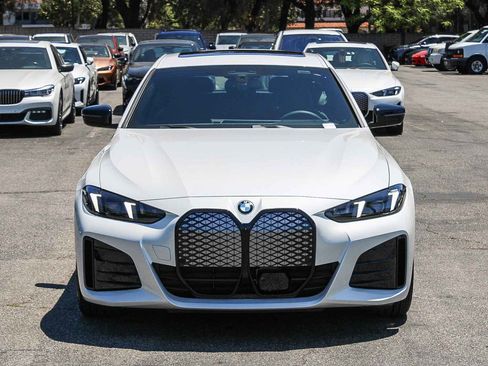 New 2026 BMW i4 xDrive40i w/ M Sport Package AWD/4WD image 2