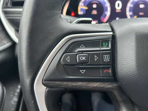 Used 2021 Jeep Grand Cherokee L Limited image 34