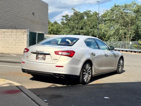 Used 2015 Maserati Ghibli S Q4 AWD/4WD image 6