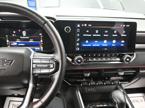 Used 2023 Chevrolet Colorado Z71 w/ Z71 Convenience Package 2 image 21