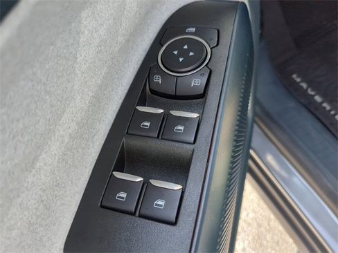 Used 2022 Ford Maverick XLT w/ Equipment Group 300A Standard image 20