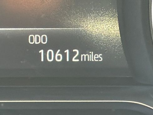 Used 2024 Toyota Venza Nightshade image 24