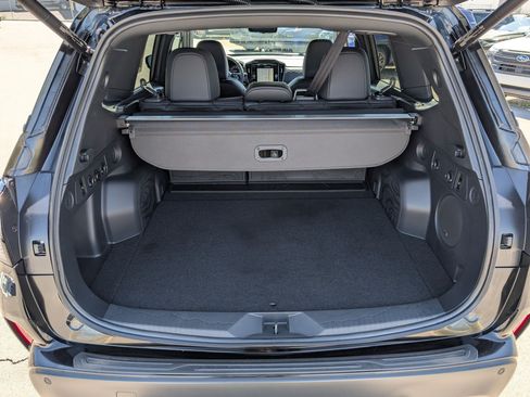 Certified 2026 Subaru Forester Touring AWD/4WD image 30
