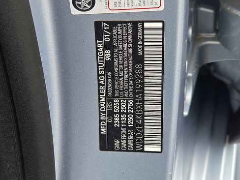 Used 2017 Mercedes-Benz E 300 4MATIC image 27