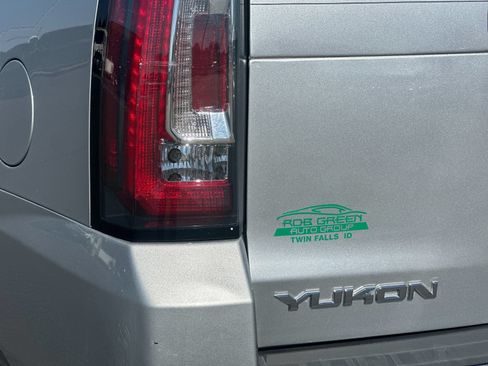Used 2020 GMC Yukon Denali w/ Denali Ultimate Package AWD/4WD image 36