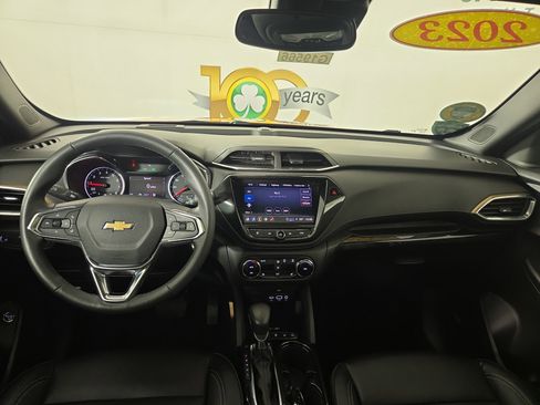 Certified 2023 Chevrolet TrailBlazer ACTIV w/ Sun and Liftgate Package image 13