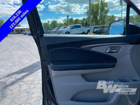 Used 2017 Honda Pilot EX-L image 13