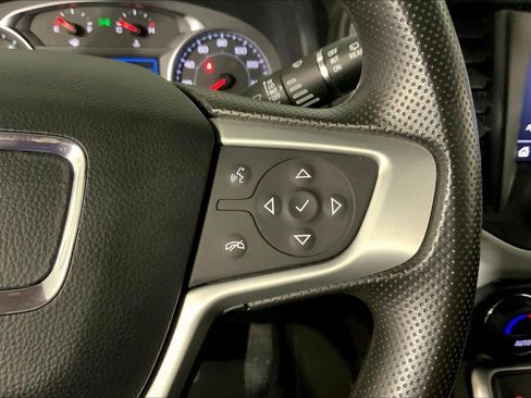 Used 2023 GMC Acadia SLE w/ Driver Convenience Package FWD image 19