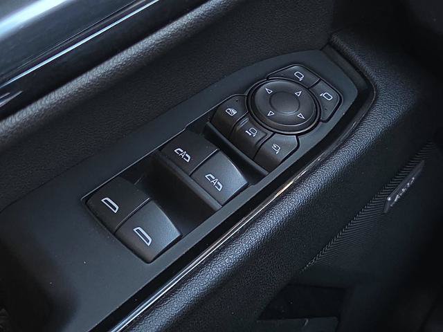 Certified 2024 GMC Sierra 3500 AT4 w/ AT4 Preferred Package AWD/4WD image 23