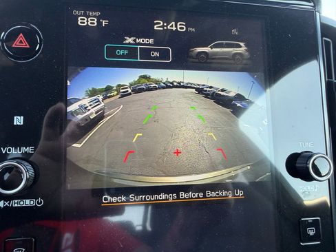 Used 2025 Subaru Forester Premium AWD/4WD image 12