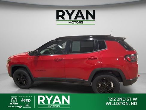 Used 2023 Jeep Compass Trailhawk w/ Trailhawk Elite Group AWD/4WD image 6